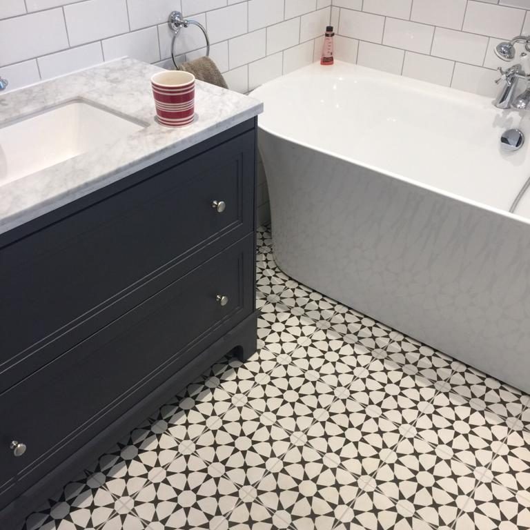Bathroom 14